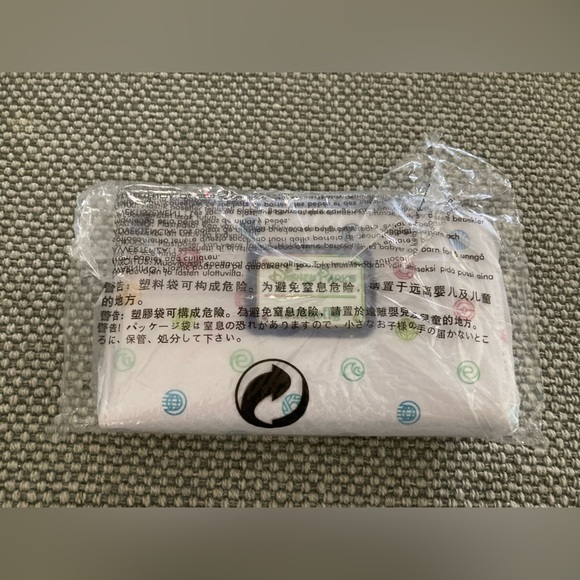 Disney Epcot40 Loungefly wallet - Picture 10 of 10